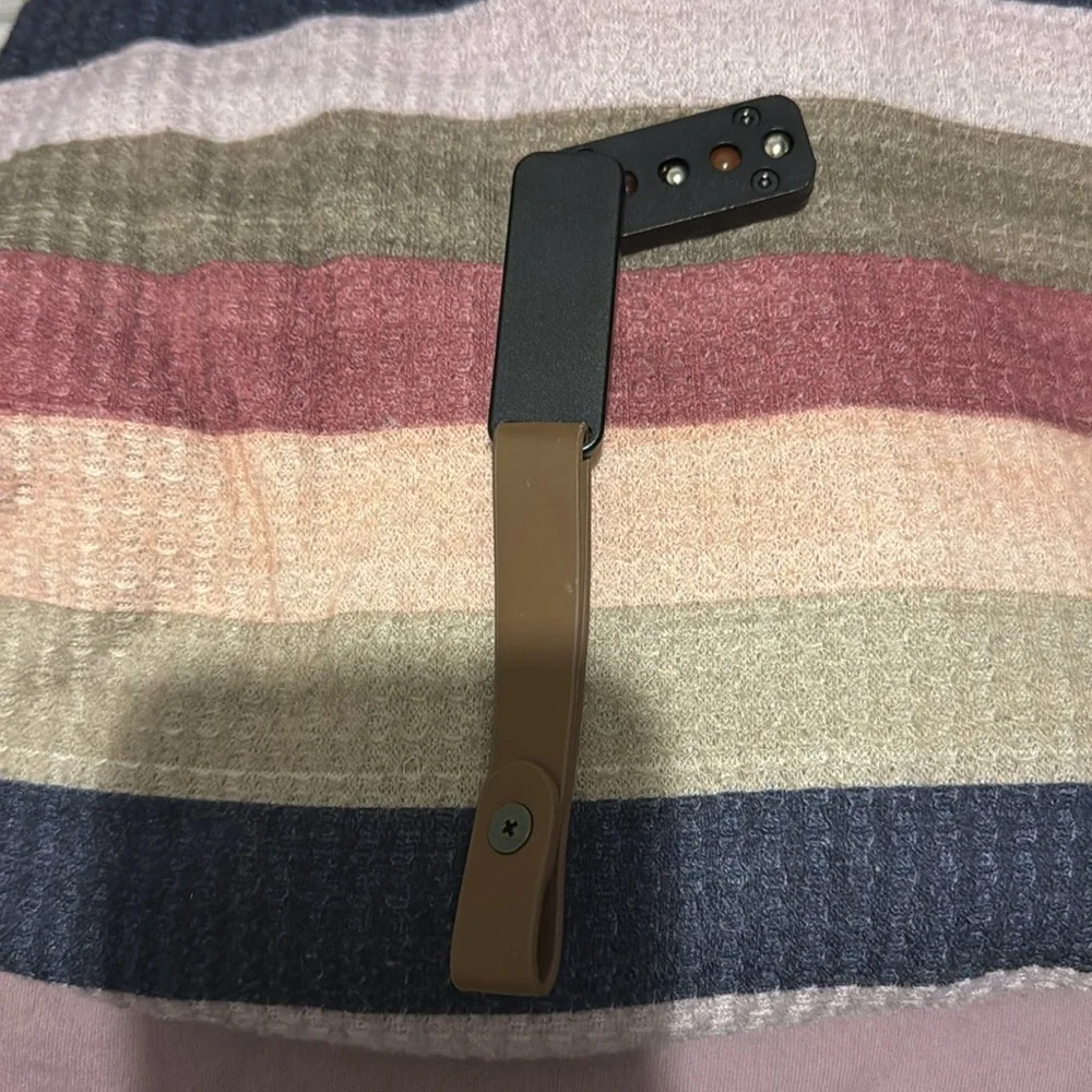 https://www.amazon.com.au/T-Conceal-Fidget-Sliders-Magnetic-Decompression/dp/B0D - Picture 3 of 3